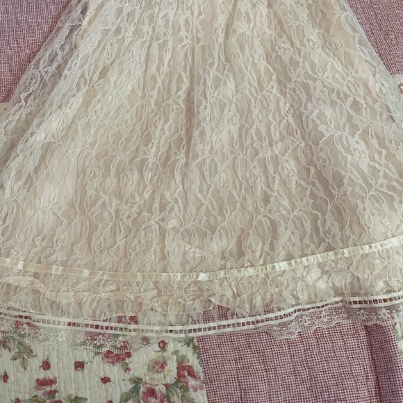 Beautiful gunne sax lace dress - Picture 3 of 6